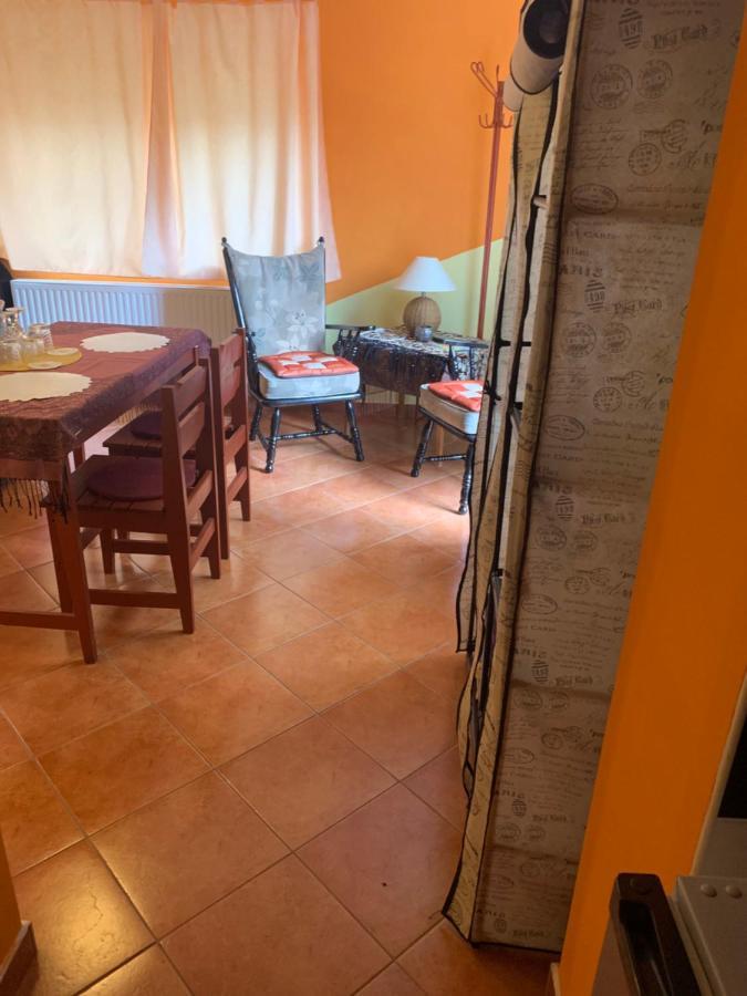 Fonix Apartman Apartment Keszthely Bagian luar foto