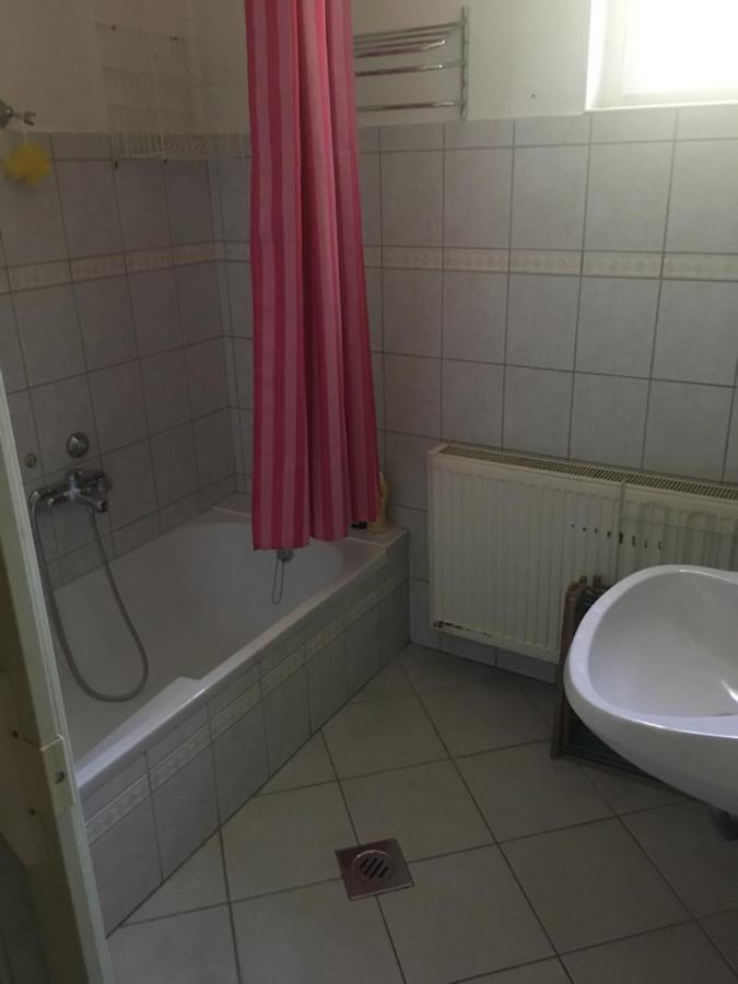 Fonix Apartman Apartment Keszthely Bagian luar foto